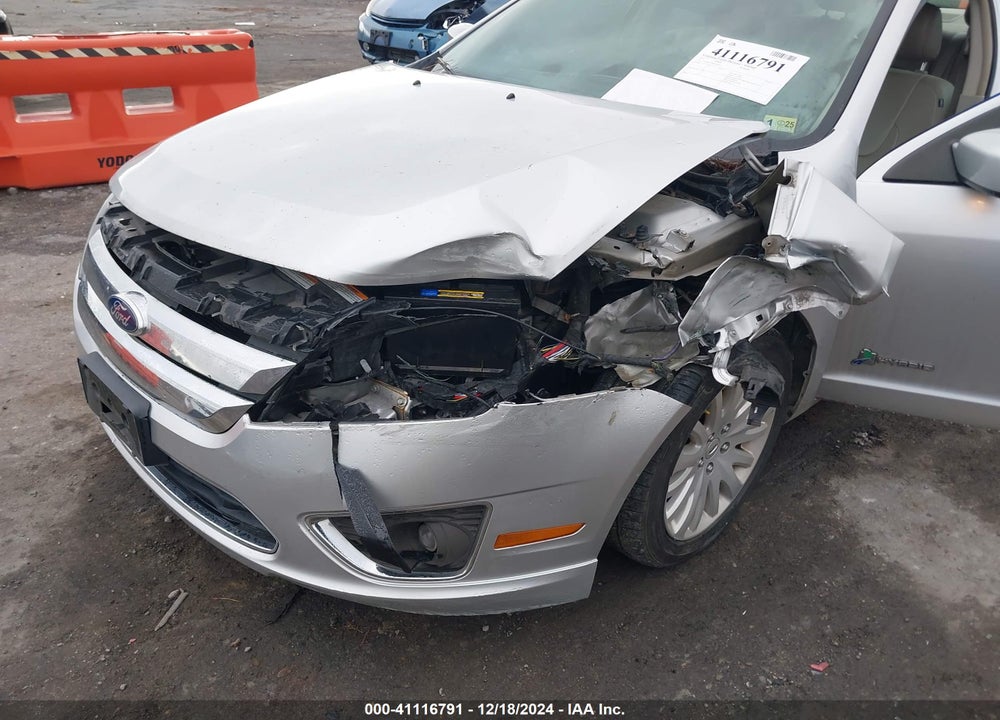 2011 FORD FUSION HYBRID VIN: 3FADP0L37BR164647