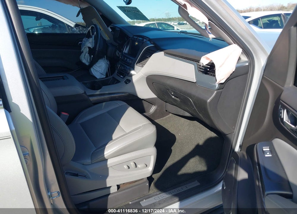2017 CHEVROLET TAHOE LT VIN: 1GNSCBKCXHR160145