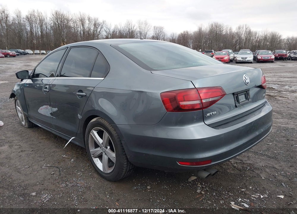 2017 VOLKSWAGEN JETTA 1.4T S VIN: 3VW2B7AJ7HM332073