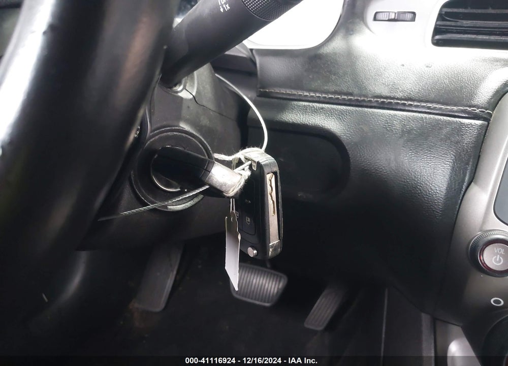 2015 CHEVROLET CAMARO VIN: 2G1FD3D33F9229817