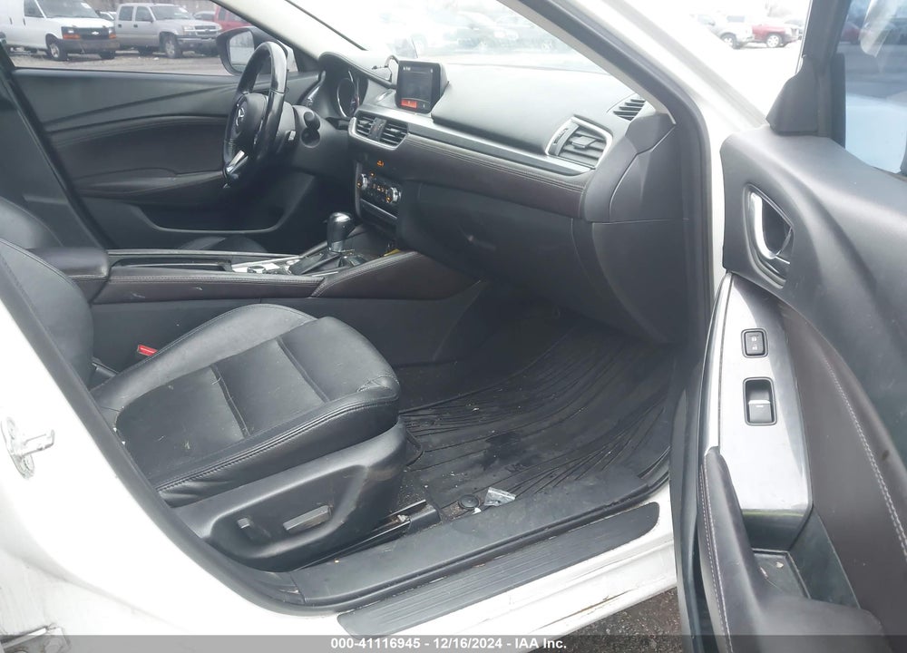2017 MAZDA MAZDA6 VIN: JM1GL1W5XH1122658