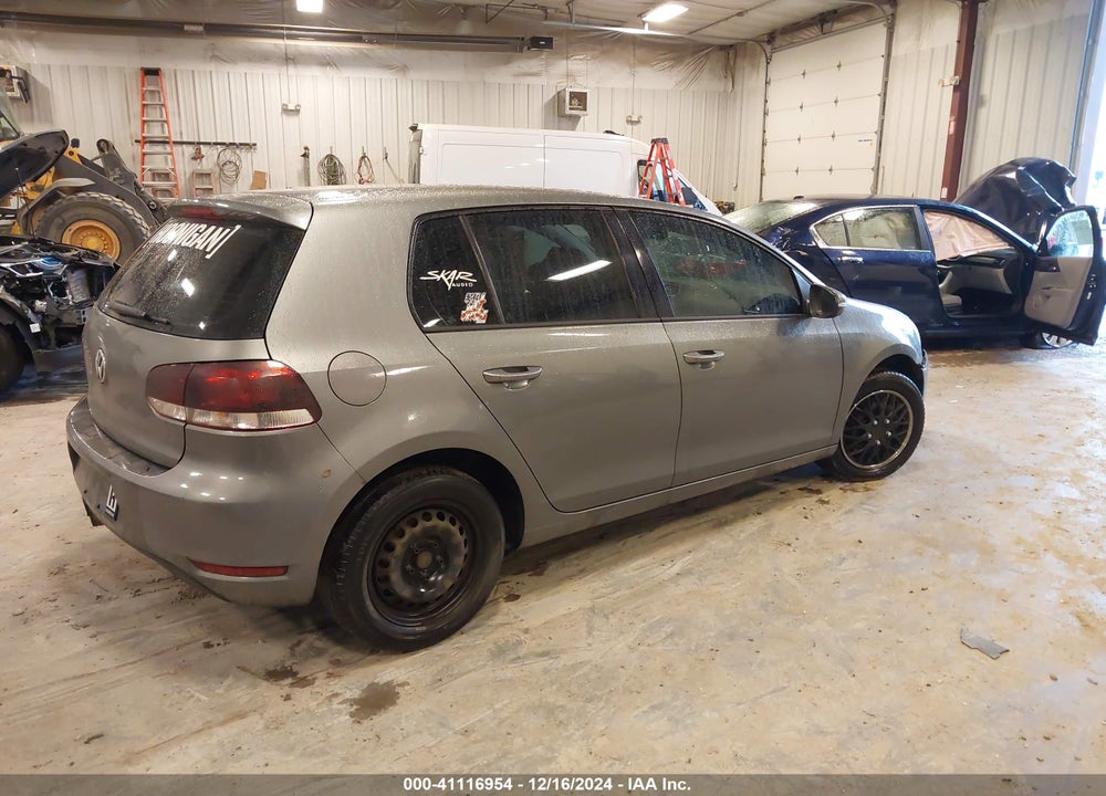 2011 VOLKSWAGEN GOLF VIN: WVWDA7AJ4BW182560