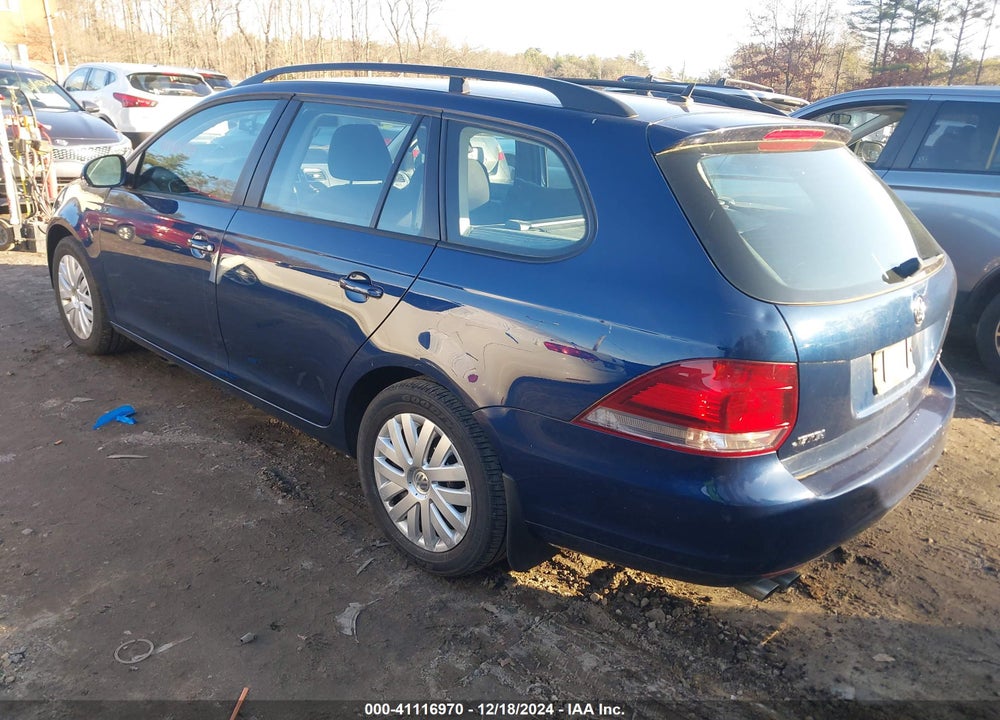 2012 VOLKSWAGEN JETTA SPORTWAGEN 2.5L S VIN: 3VWKP7AJ5CM641924