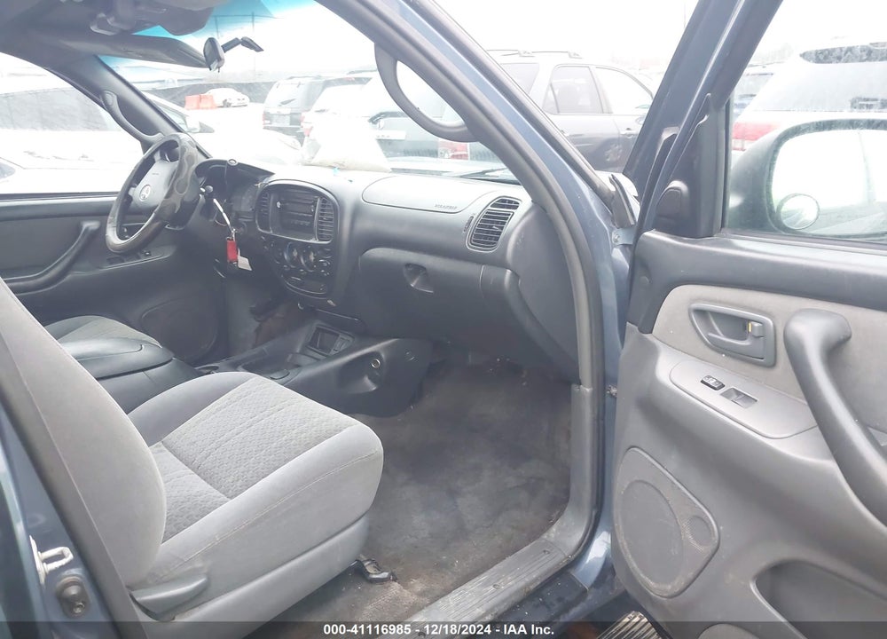2006 TOYOTA TUNDRA SR5 V8 VIN: 5TBDT44176S503199