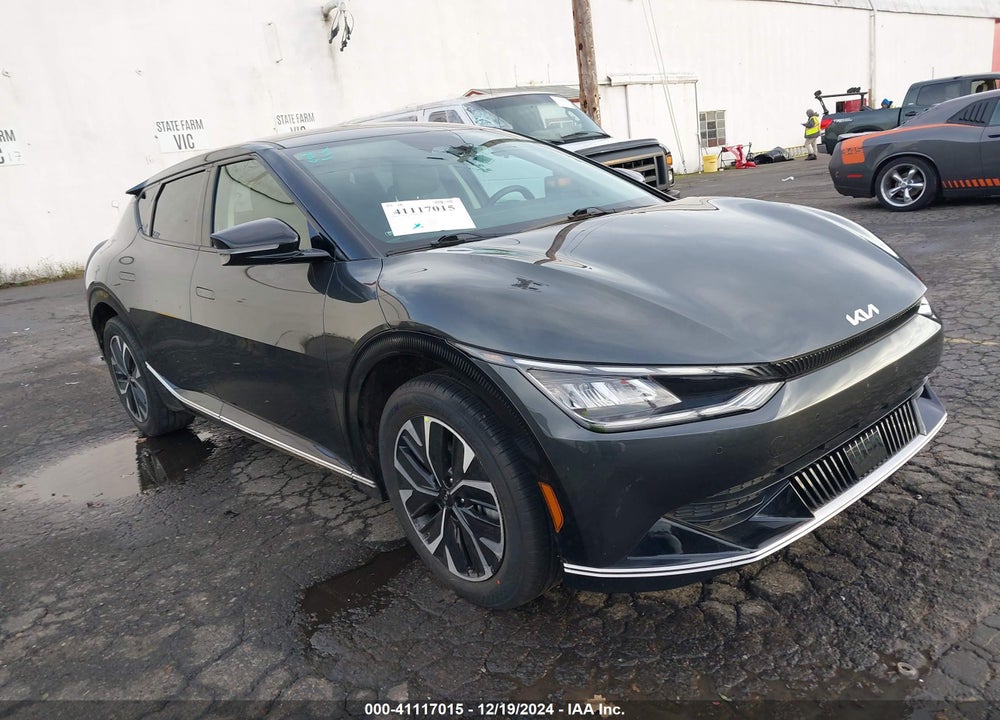 2023 KIA EV6 WIND VIN: KNDC34LA4P5604499