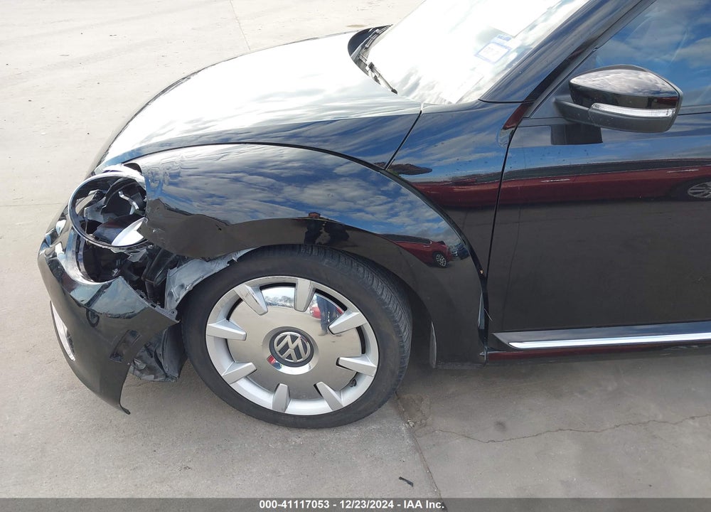 2016 VOLKSWAGEN BEETLE VIN: 3VWJ07AT5GM616089