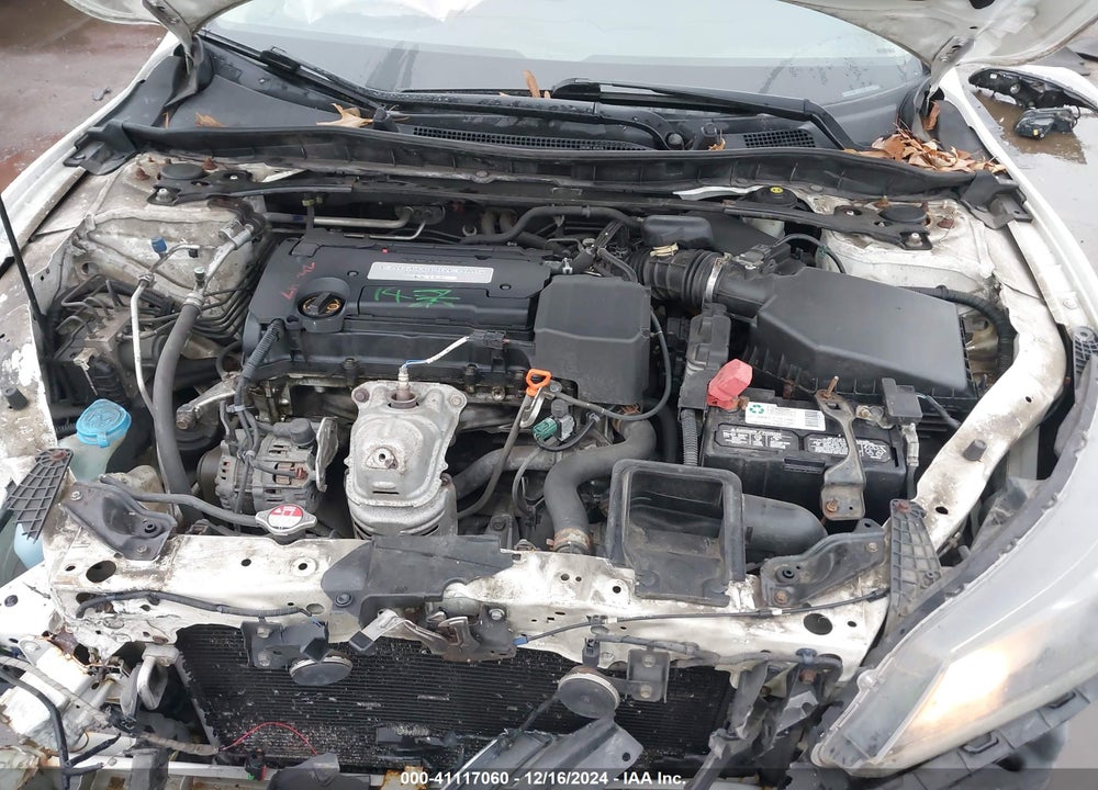 2013 HONDA ACCORD VIN: 1HGCR2F81DA013501