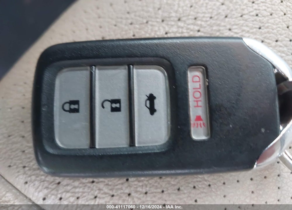 2013 HONDA ACCORD VIN: 1HGCR2F81DA013501