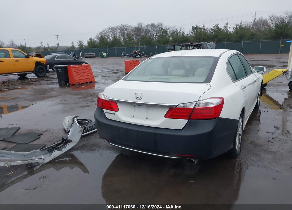 2013 HONDA ACCORD VIN: 1HGCR2F81DA013501