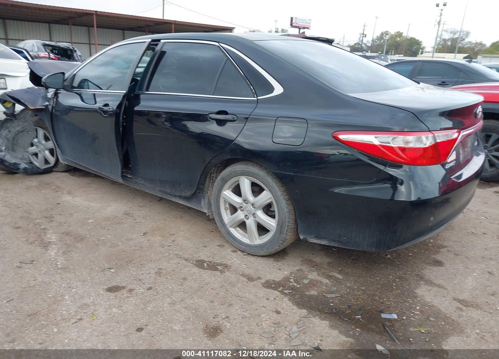 2016 TOYOTA CAMRY VIN: 4T4BF1FK1GR563021