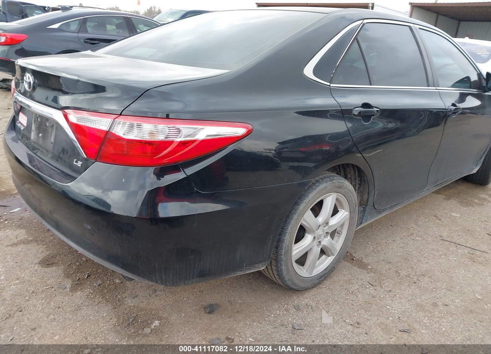 2016 TOYOTA CAMRY VIN: 4T4BF1FK1GR563021