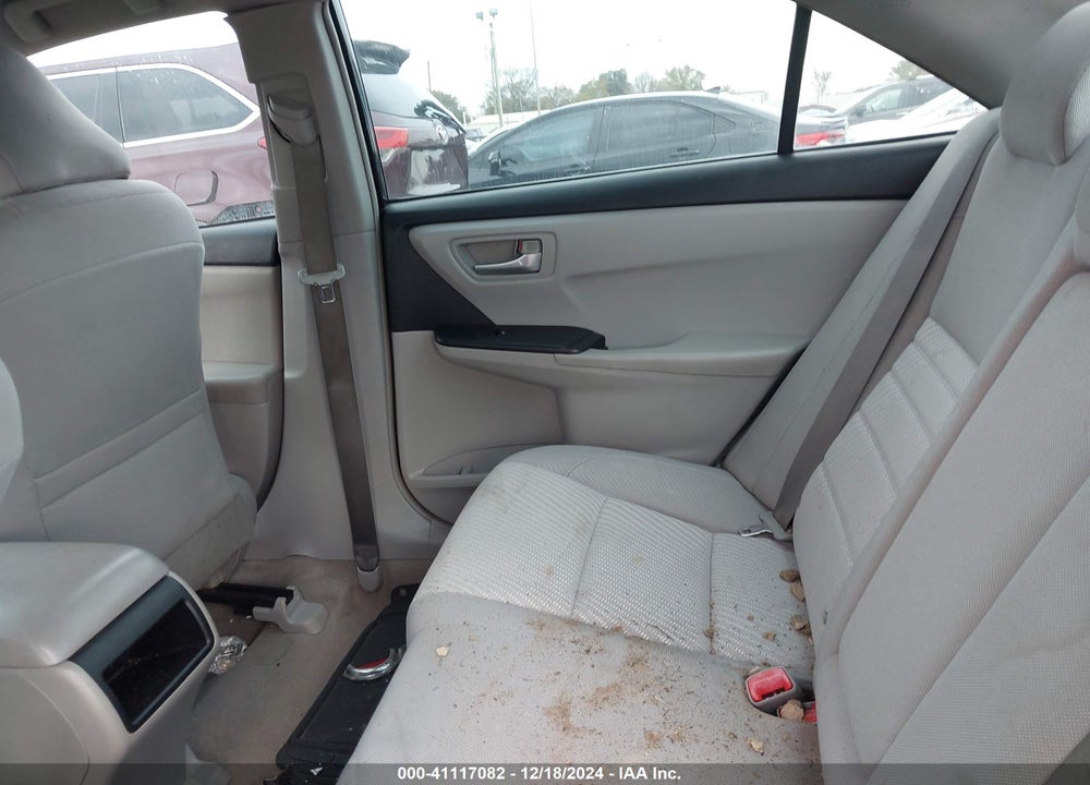 2016 TOYOTA CAMRY VIN: 4T4BF1FK1GR563021