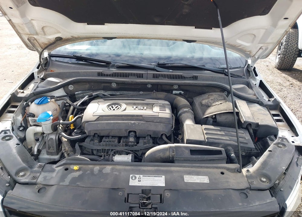 2014 VOLKSWAGEN JETTA 1.8T SE VIN: 3VWD17AJ2EM326933