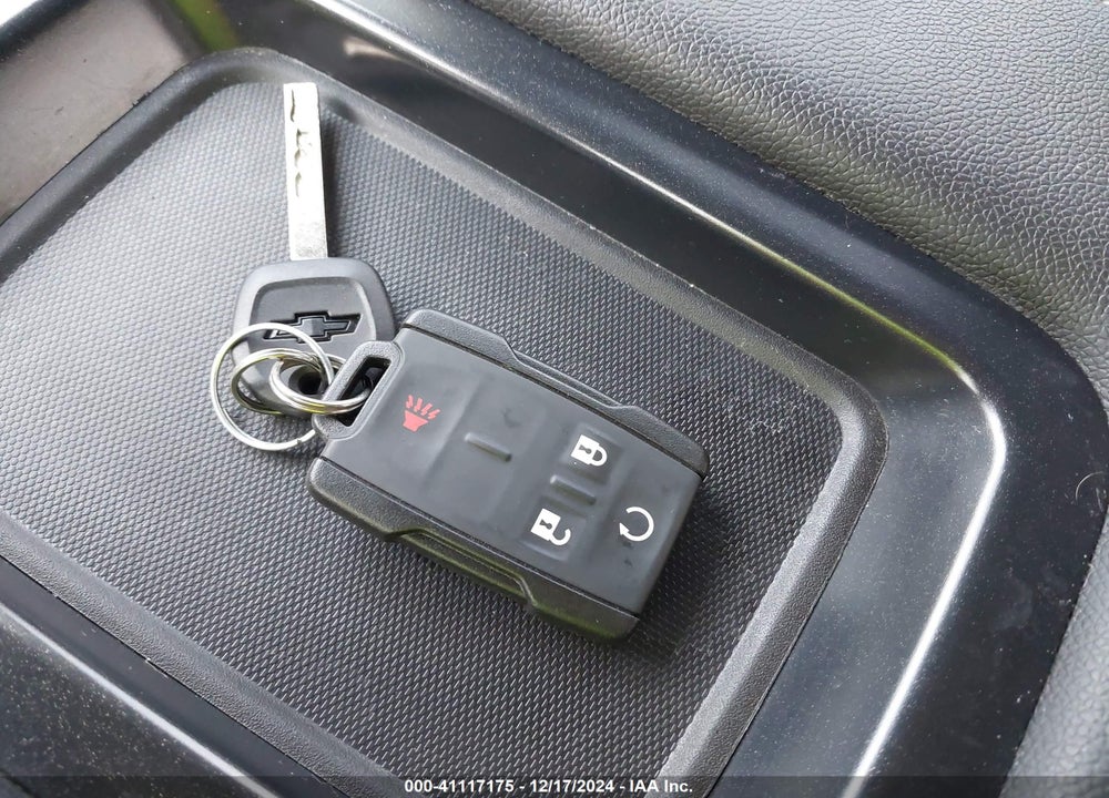 2019 CHEVROLET SILVERADO 1500 LD LT VIN: 2GCVKPEC6K1233898