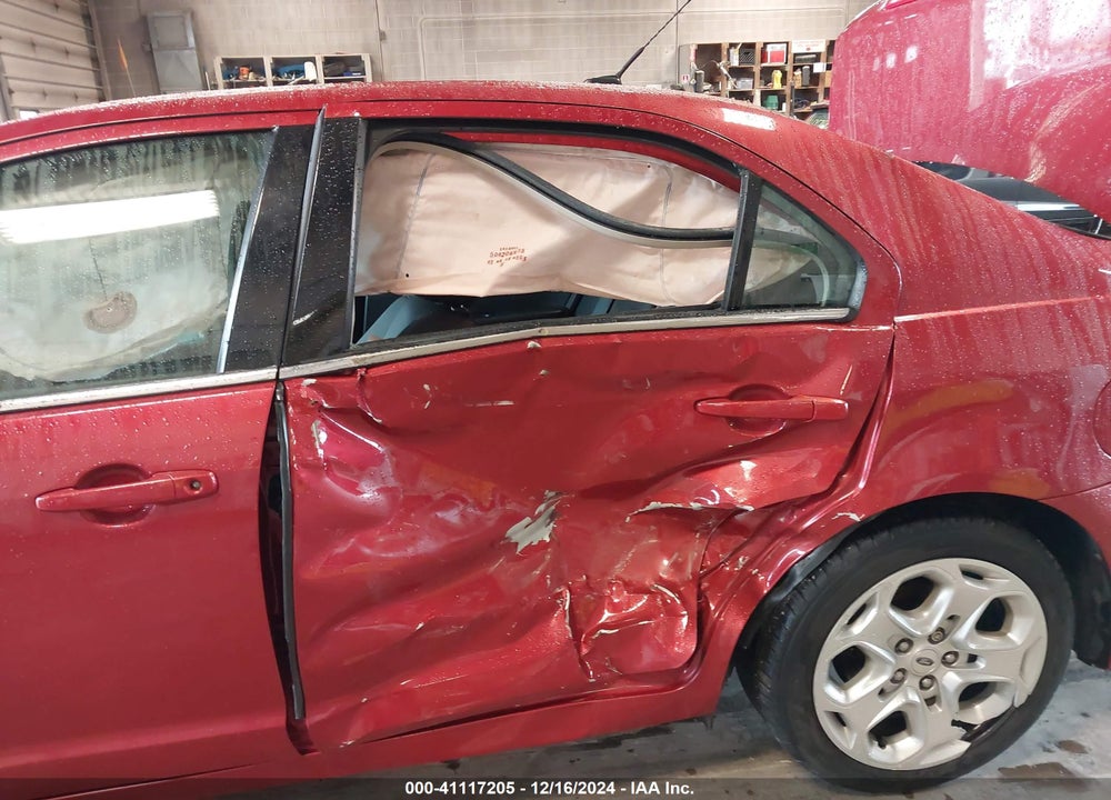 2010 FORD FUSION SE VIN: 3FAHP0HG1AR260902