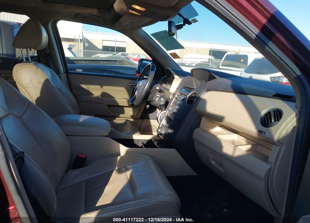 2013 HONDA PILOT TOURING VIN: 5FNYF3H90DB004692
