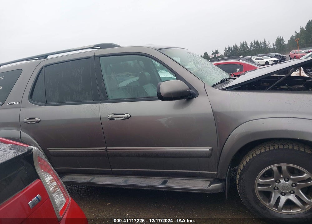 2005 TOYOTA SEQUOIA LIMITED V8 VIN: 5TDZT38A65S259495