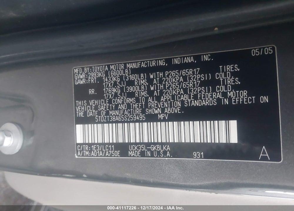 2005 TOYOTA SEQUOIA LIMITED V8 VIN: 5TDZT38A65S259495