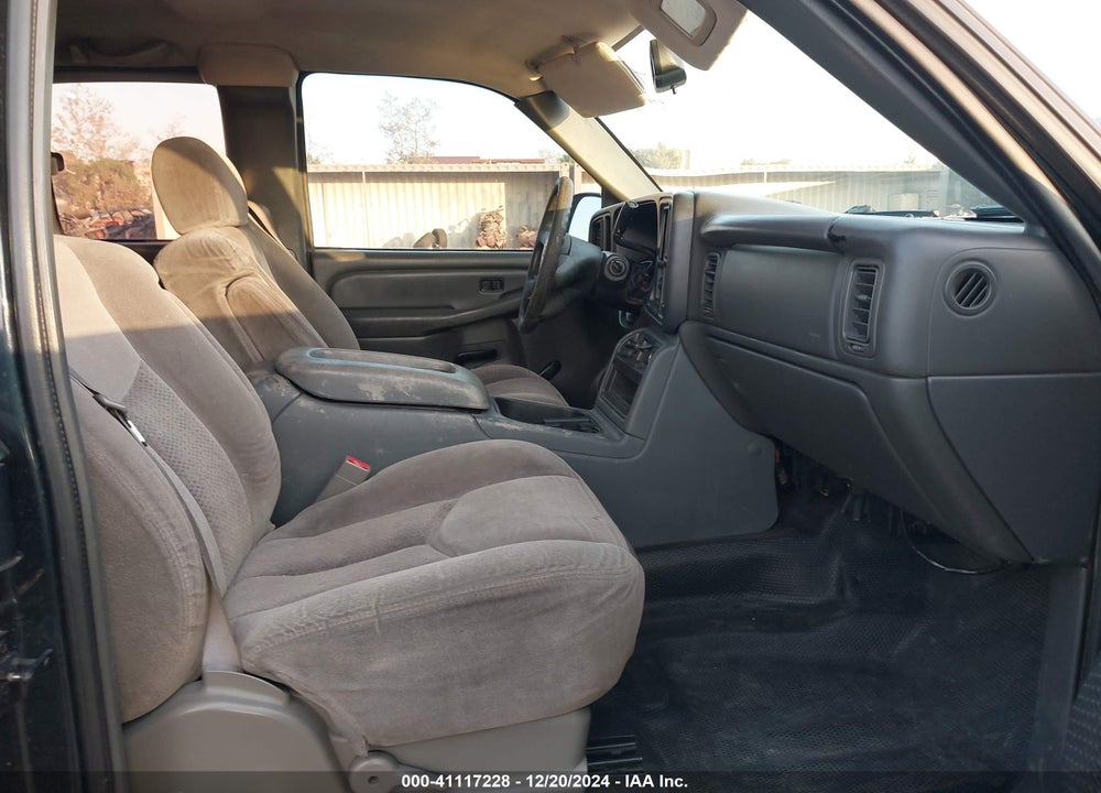 2004 CHEVROLET SILVERADO 1500 VIN: 2GCEC19VX41194984