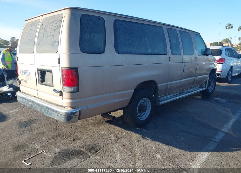 1998 FORD SUPER CLUB WAGON XL/XLT VIN: 1FBSS31S7WHA48694
