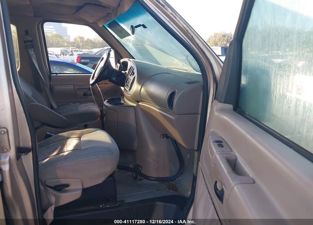 1998 FORD SUPER CLUB WAGON XL/XLT VIN: 1FBSS31S7WHA48694