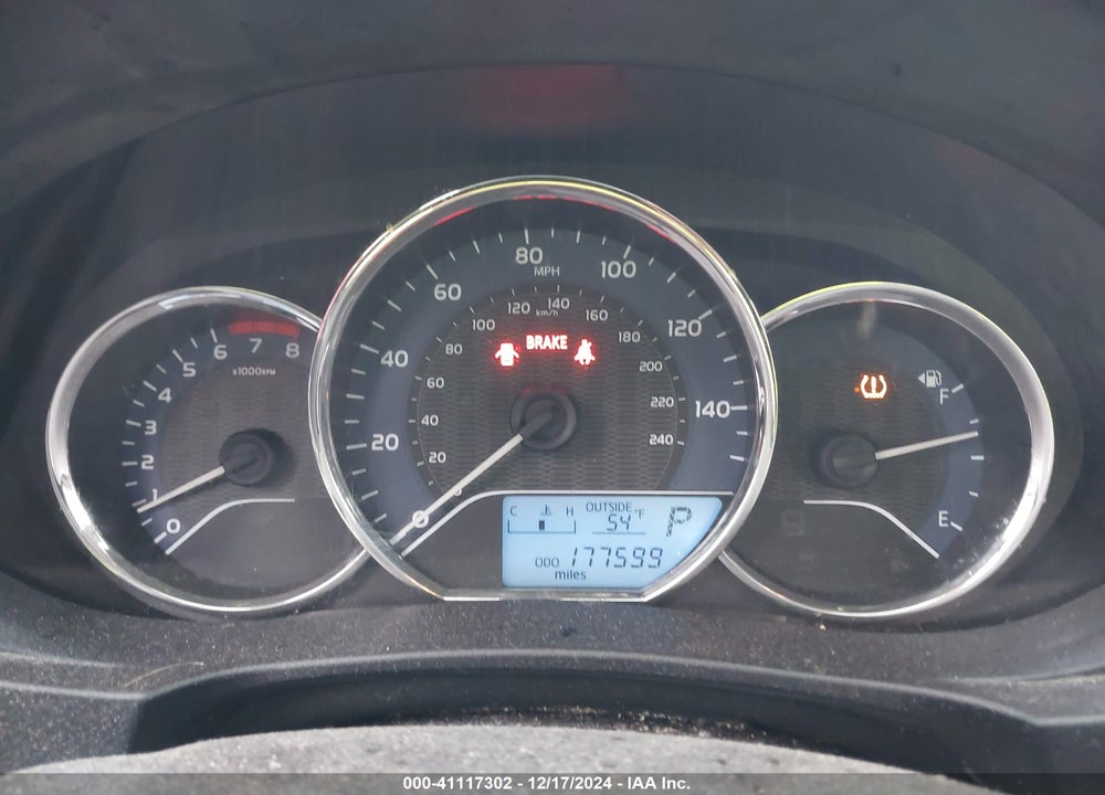 2014 TOYOTA COROLLA VIN: 5YFBURHE9EP082695