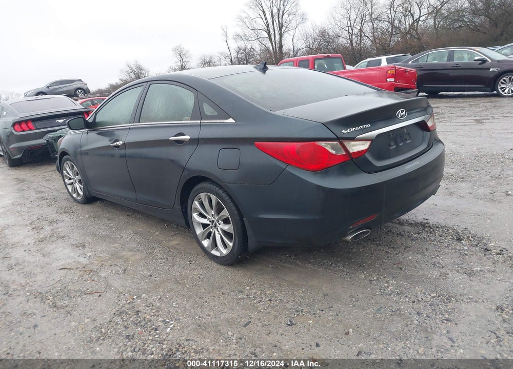 2013 HYUNDAI SONATA SE VIN: 5NPEC4AC5DH624267