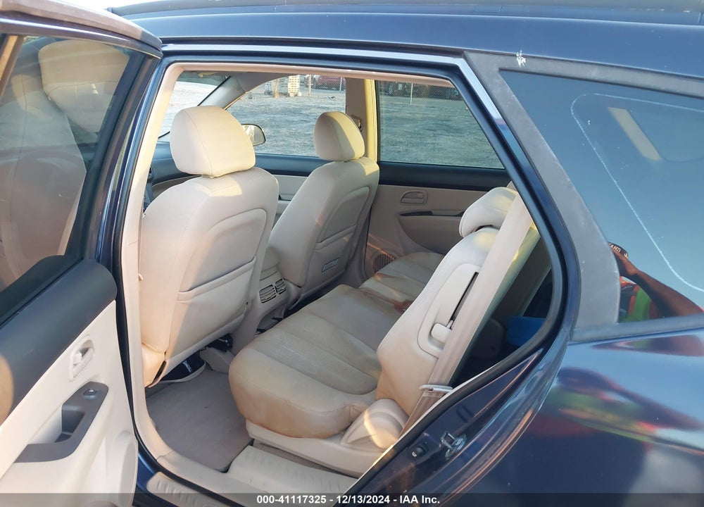 2007 KIA RONDO LX V6 VIN: KNAFG526X77044428