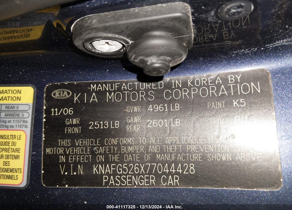 2007 KIA RONDO LX V6 VIN: KNAFG526X77044428