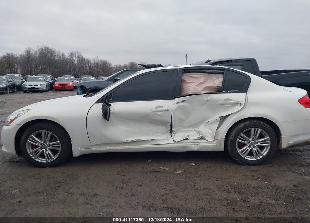 2013 INFINITI G37X VIN: JN1CV6AR8DM764288