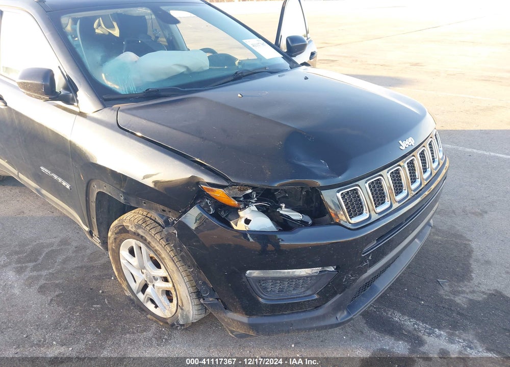 2018 JEEP COMPASS SPORT FWD VIN: 3C4NJCABXJT102530