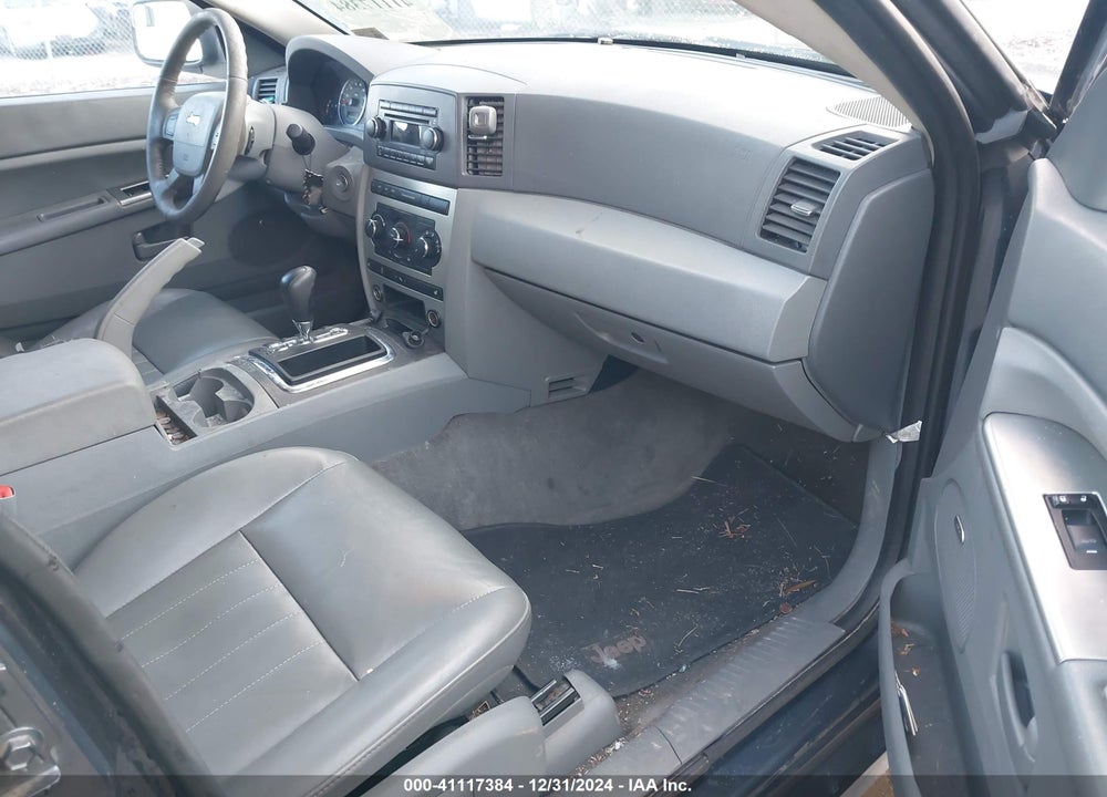 2007 JEEP GRAND CHEROKEE LAREDO VIN: 1J8GR48K87C605127