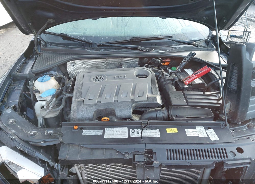2013 VOLKSWAGEN PASSAT VIN: 1VWBN7A3XDC083546