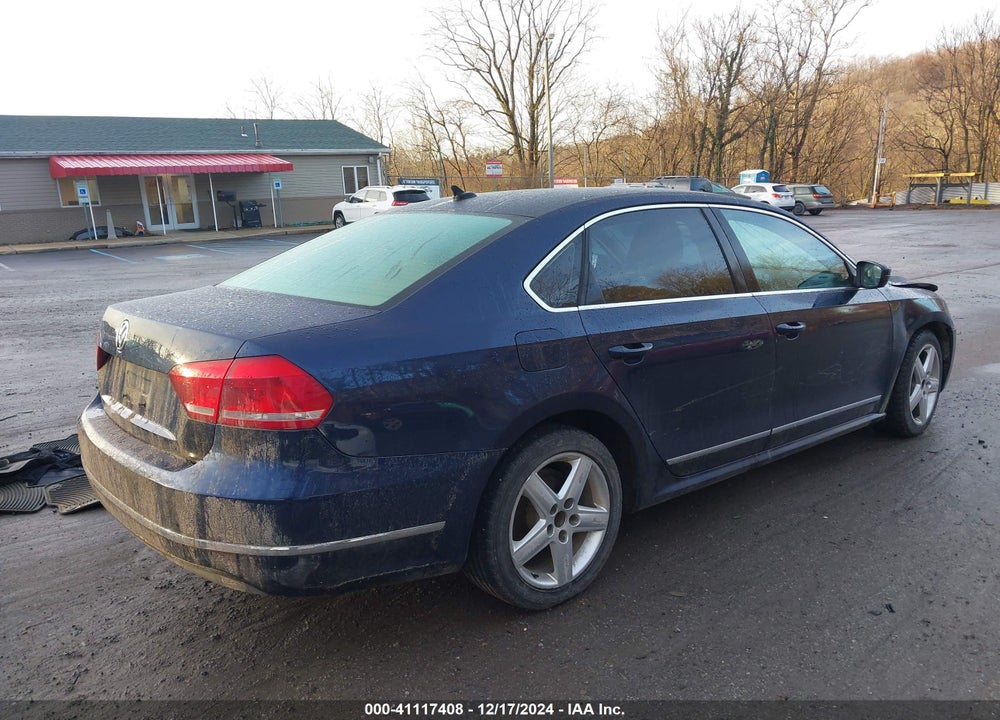 2013 VOLKSWAGEN PASSAT VIN: 1VWBN7A3XDC083546