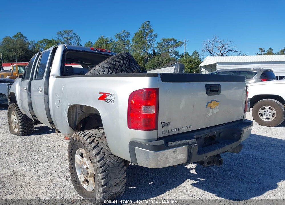 2012 CHEVROLET SILVERADO 2500HD LTZ VIN: 1GC1KYE85CF221039