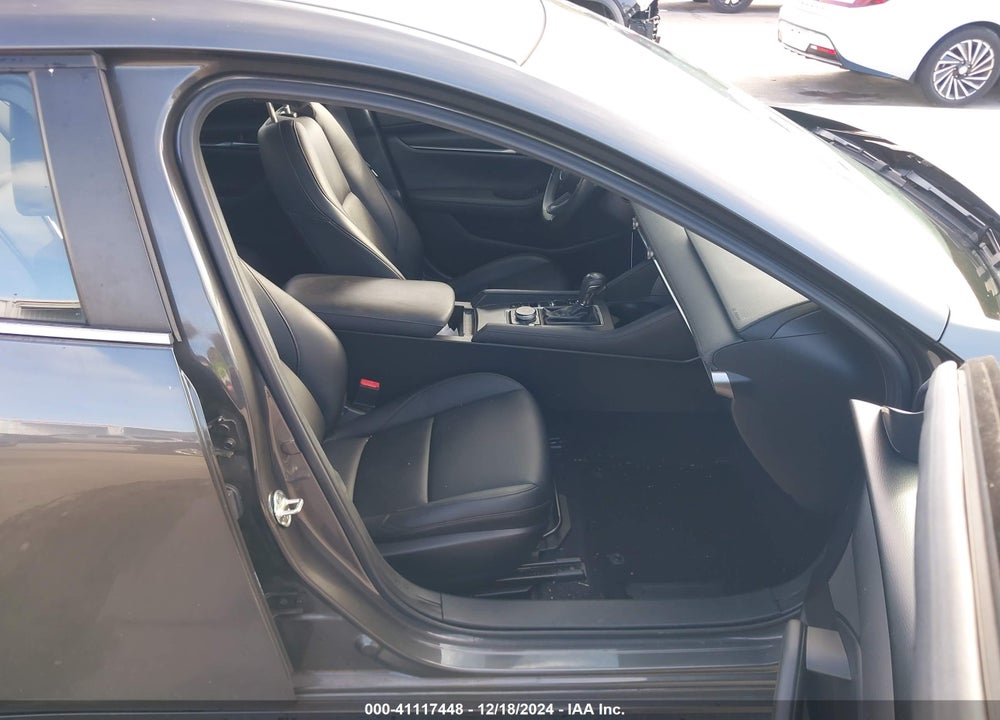 2021 MAZDA 3 SELECT VIN: JM1BPAKL2M1312662