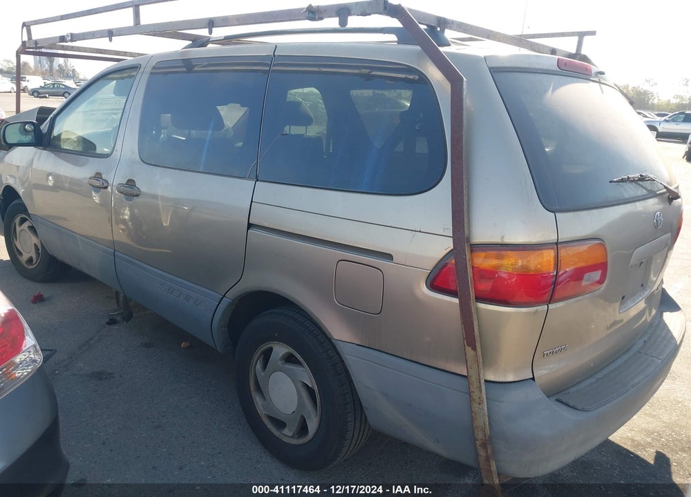 2000 TOYOTA SIENNA LE VIN: 4T3ZF13C4YU227765