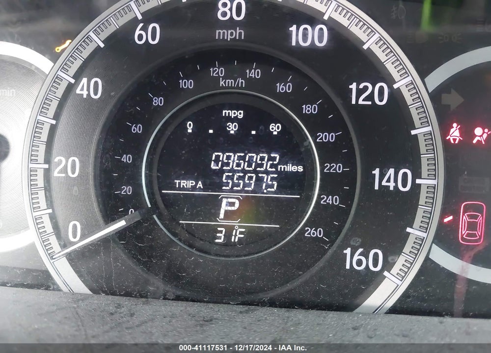 2017 HONDA ACCORD VIN: 1HGCR2F39HA193921