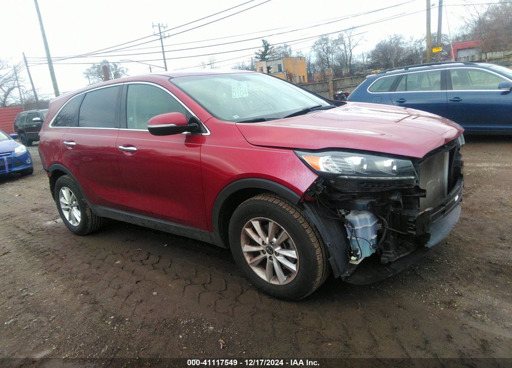 2019 KIA SORENTO 2.4L LX VIN: 5XYPG4A35KG469091