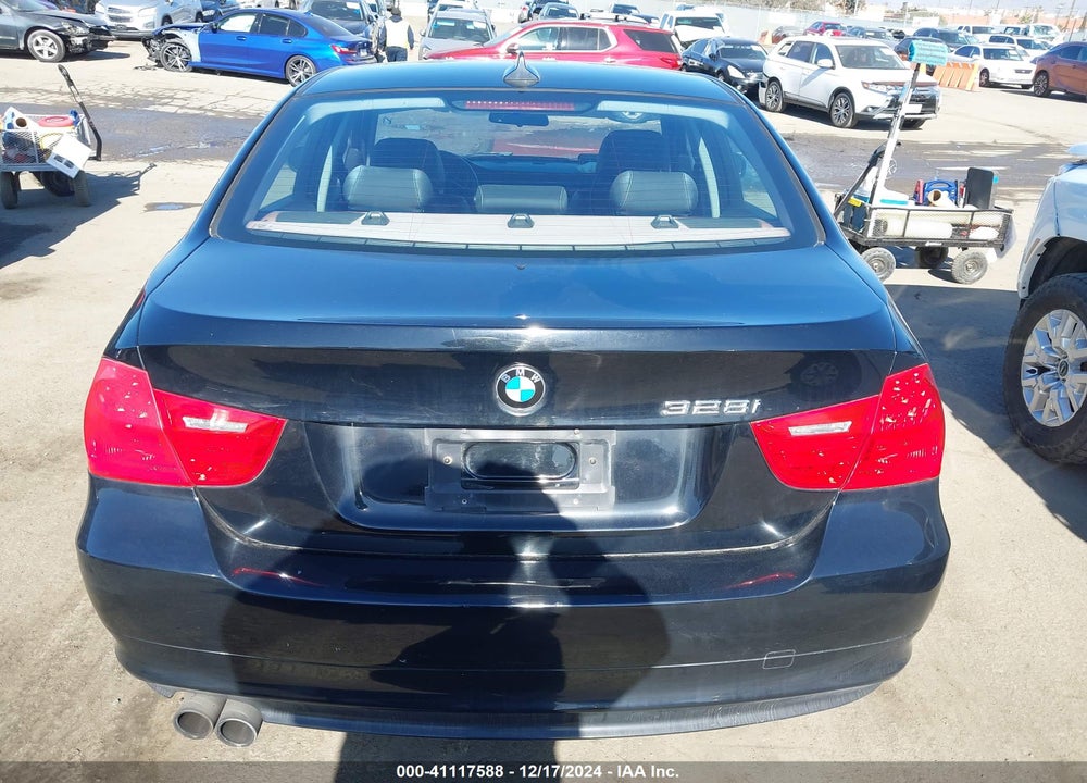 2010 BMW 328 VIN: WBAPH7G51ANM53742