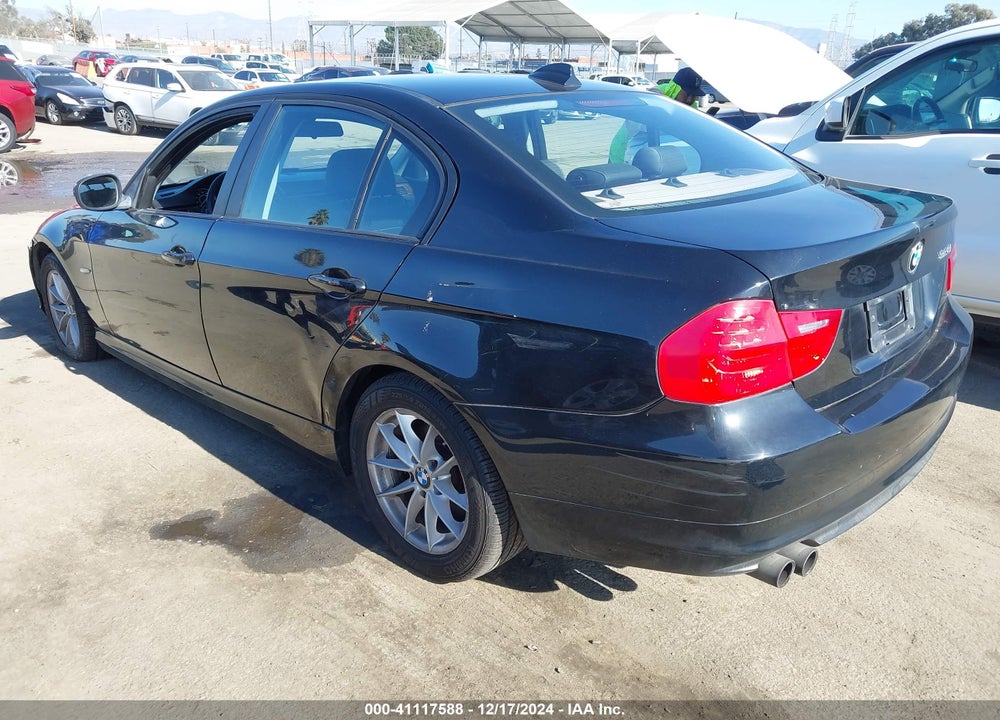 2010 BMW 328 VIN: WBAPH7G51ANM53742