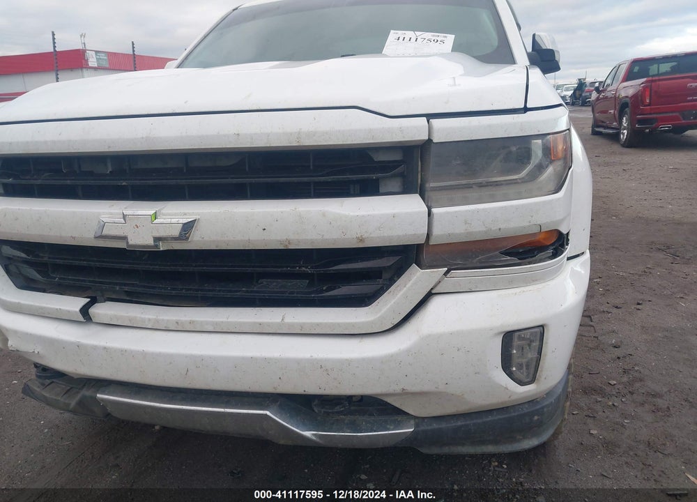 2017 CHEVROLET SILVERADO 1500 2LT VIN: 3GCUKREC9HG218397