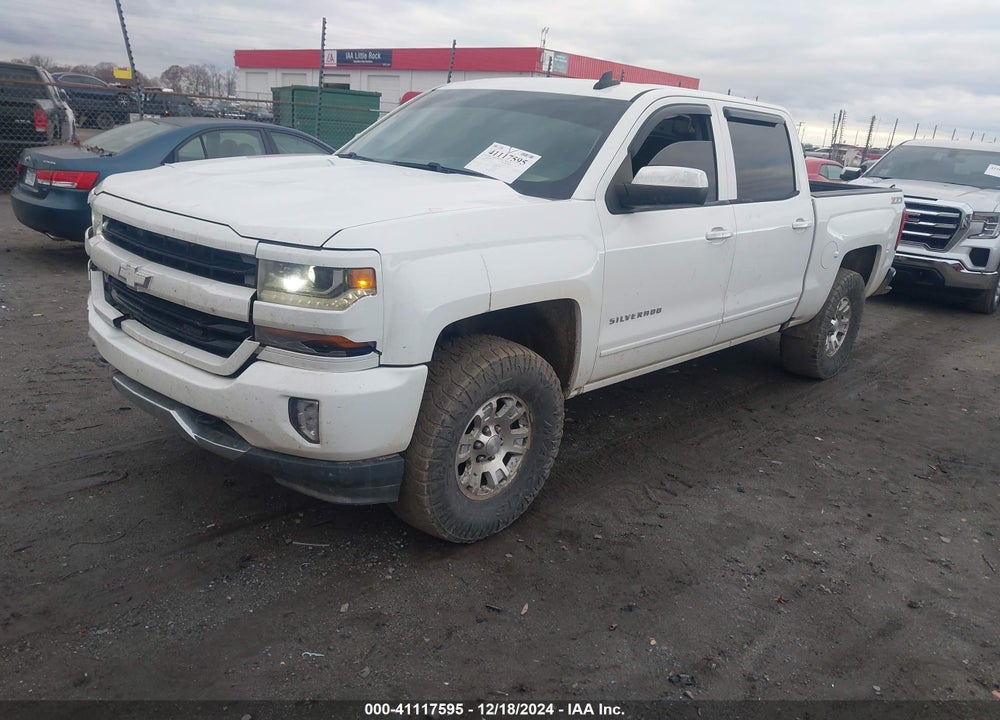 2017 CHEVROLET SILVERADO 1500 2LT VIN: 3GCUKREC9HG218397