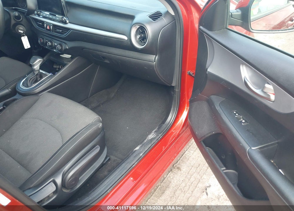 2022 KIA FORTE VIN: 3KPF24AD0NE420935