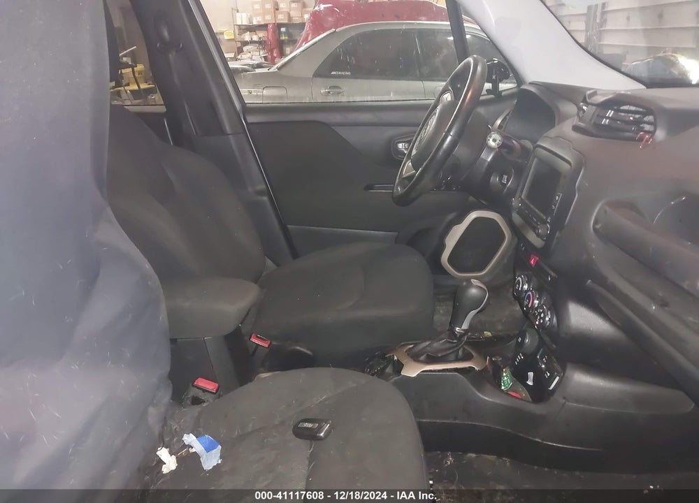 2016 JEEP RENEGADE VIN: ZACCJBBT4GPD44934