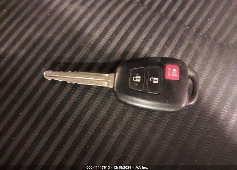 2016 TOYOTA RAV4 LE VIN: 2T3BFREV0GW420444