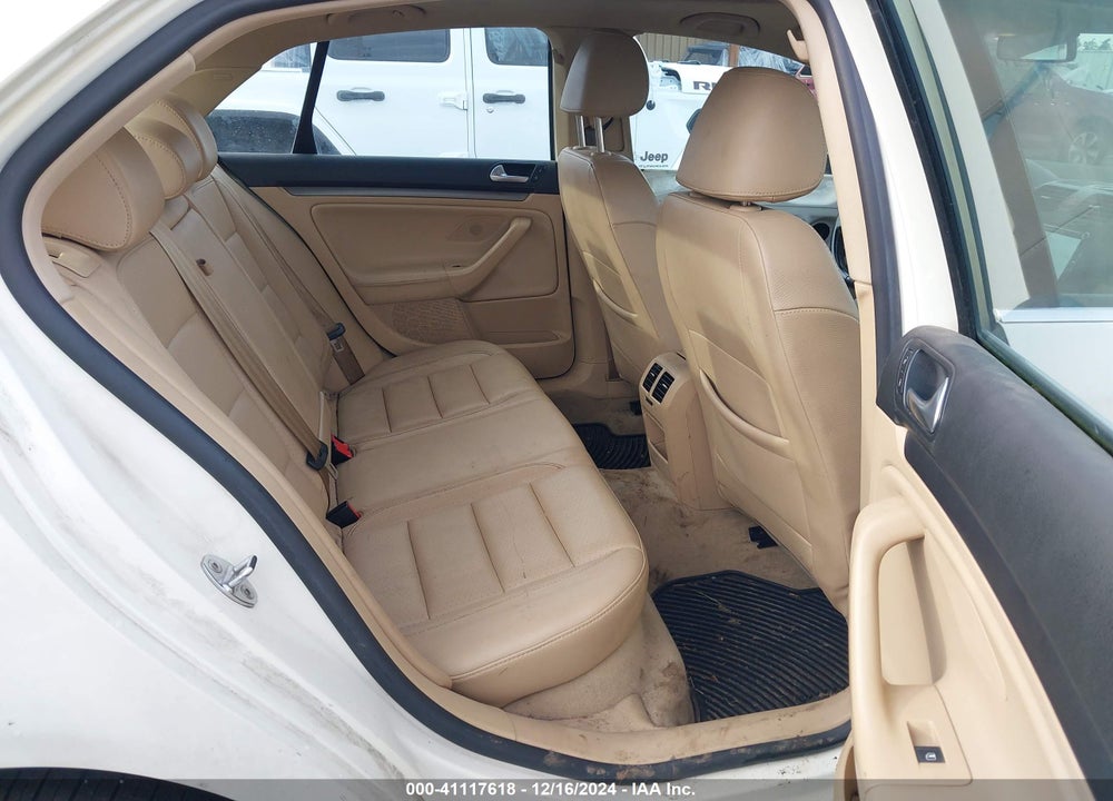 2008 VOLKSWAGEN JETTA VIN: 3VWRM71K68M087459