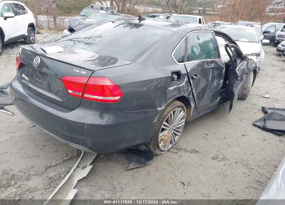 2014 VOLKSWAGEN PASSAT VIN: 1VWBT7A33EC076204