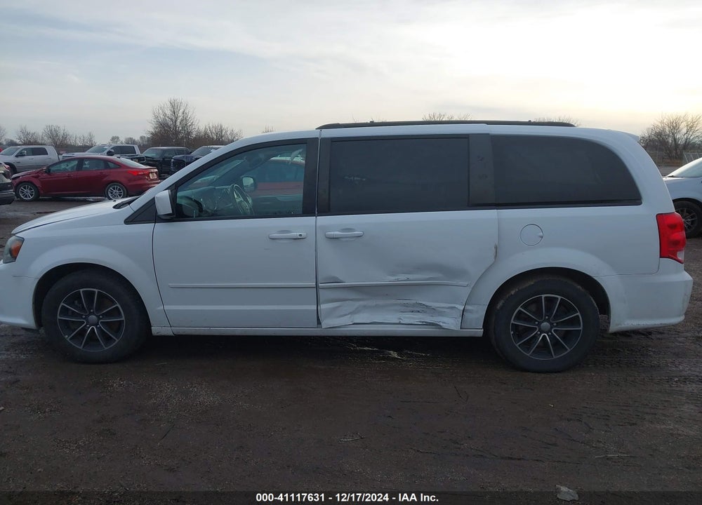 2016 DODGE GRAND CARAVAN R/T VIN: 2C4RDGEG0GR275328