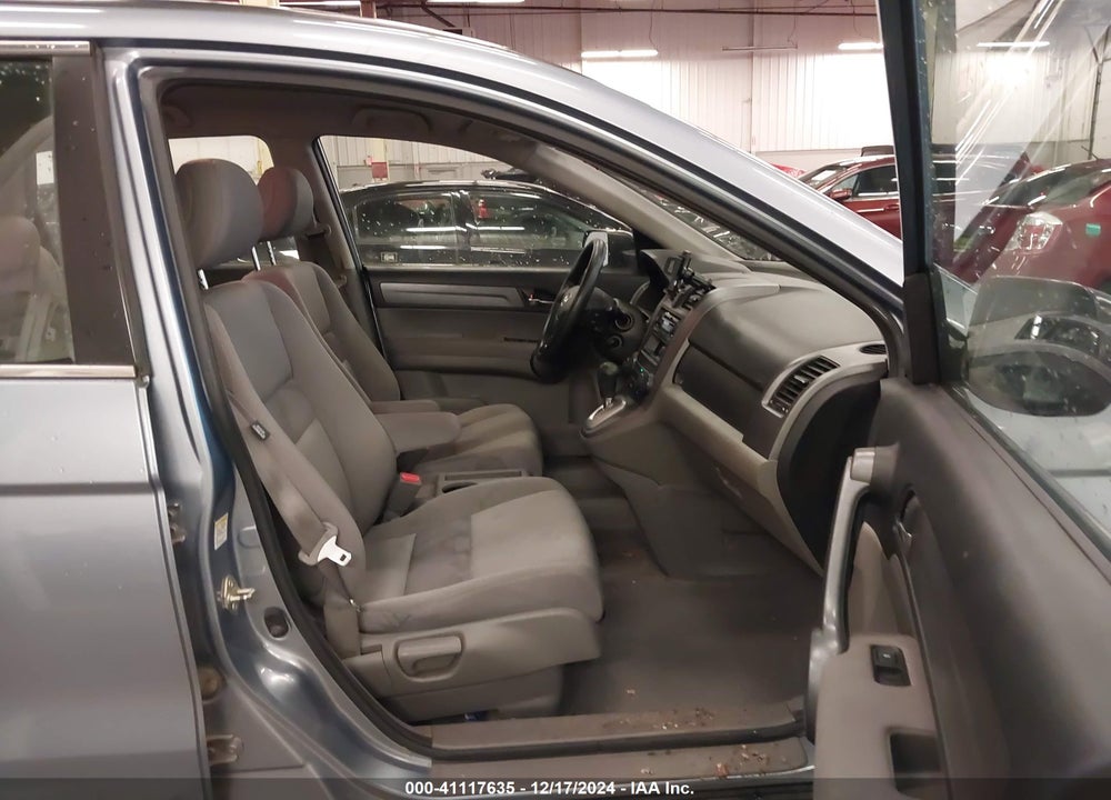 2008 HONDA CR-V LX VIN: JHLRE48398C001871